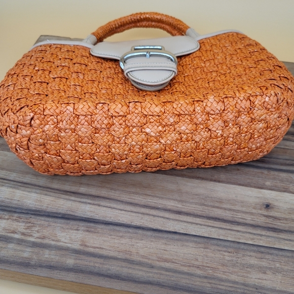 Cole Haan Orange Woven Straw Handbag with Magnetic Closure, 12×7×4, Like New - Picture 4 of 7